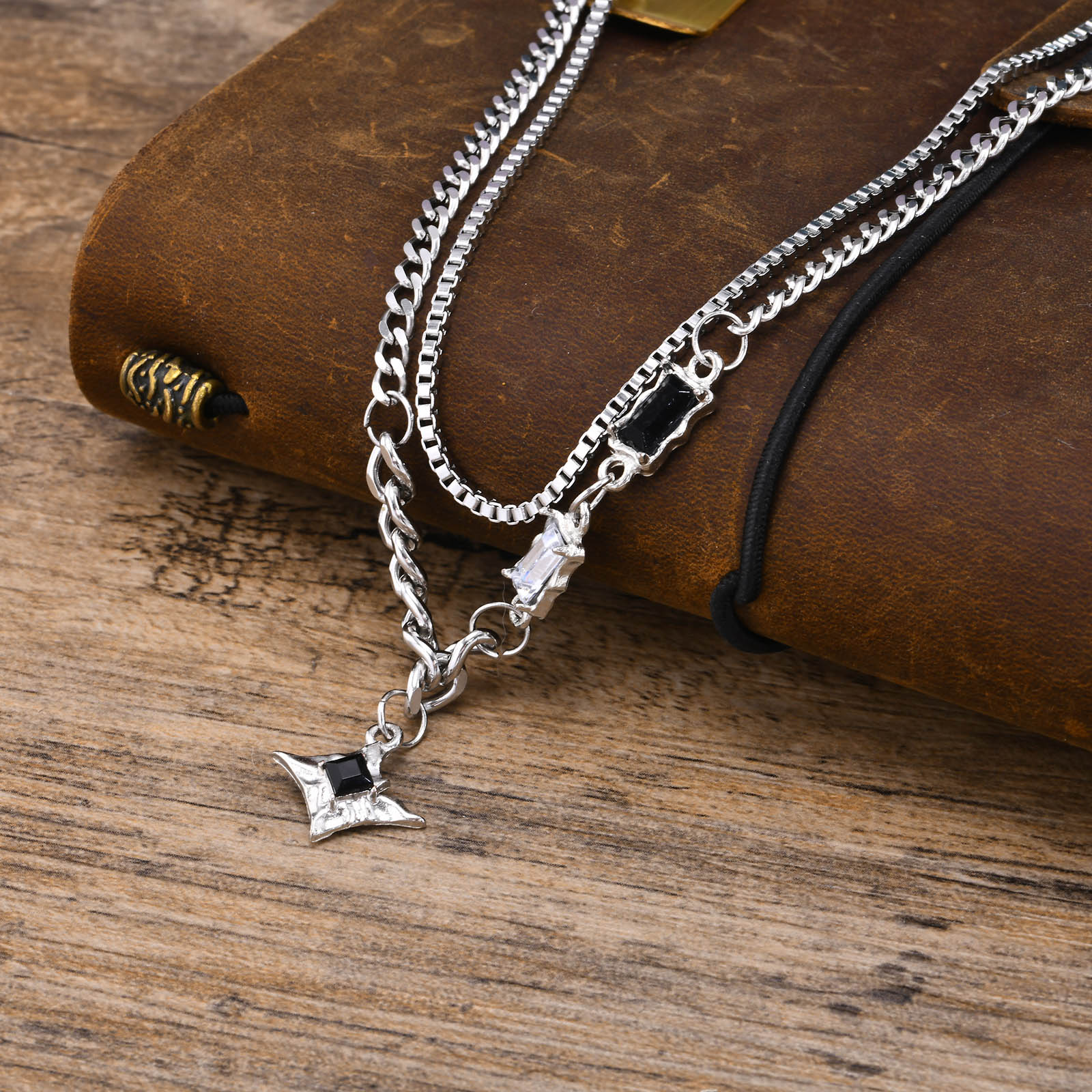 Vnox Black Star Charm-Halskett – Mens Dog Tag Necklace Bewertung und Preis