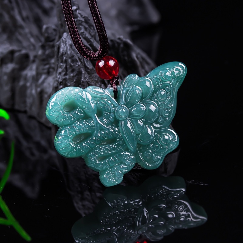 Natürlicher Jadeit der A-Klass – Jewelry & Watches Company Bewertung und Preis