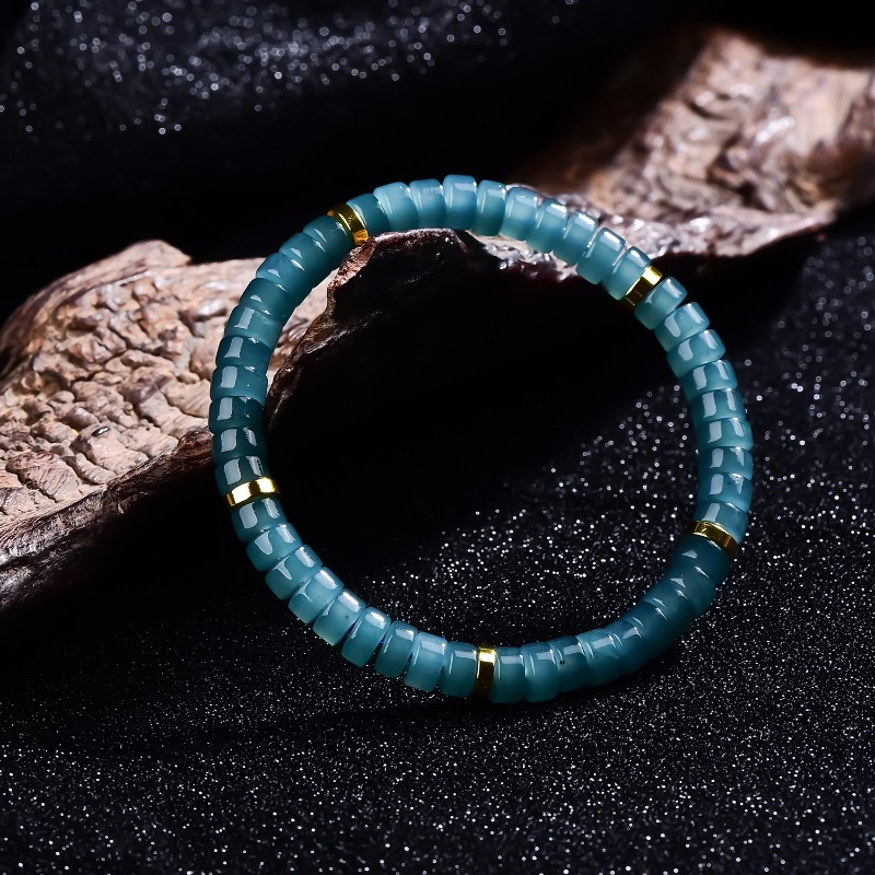 Natürliche Jadeit Blauwasser A – Jewelry & Watches Company Bewertung und Preis