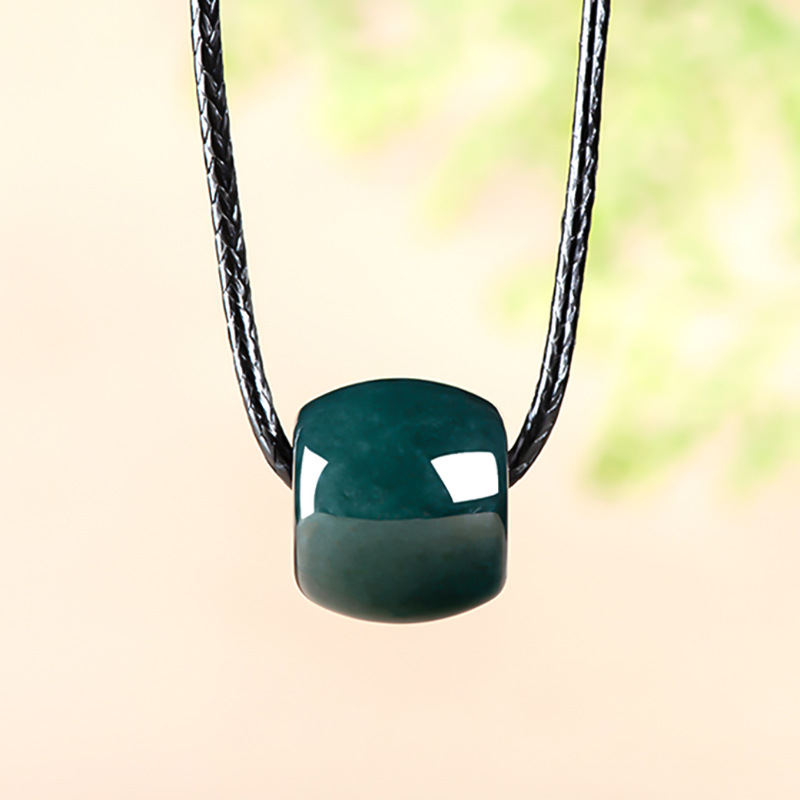 Natürlicher Myanmar Smaragd Ti – Necklace Pendant Bewertung und Preis